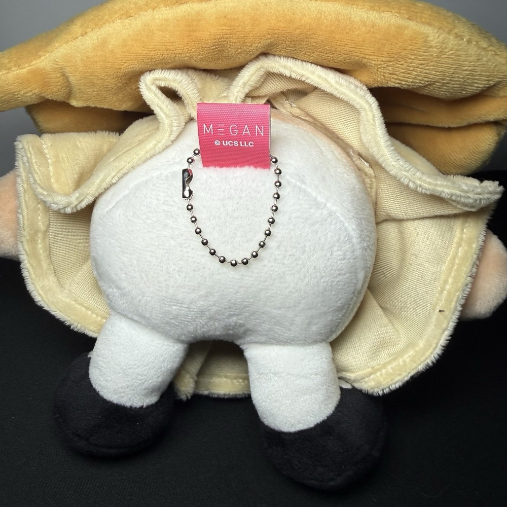 Youtooz M3gan Megan 9" Plush AMC Exclusive Scary Movie Character Robot - Picture 3 of 6
